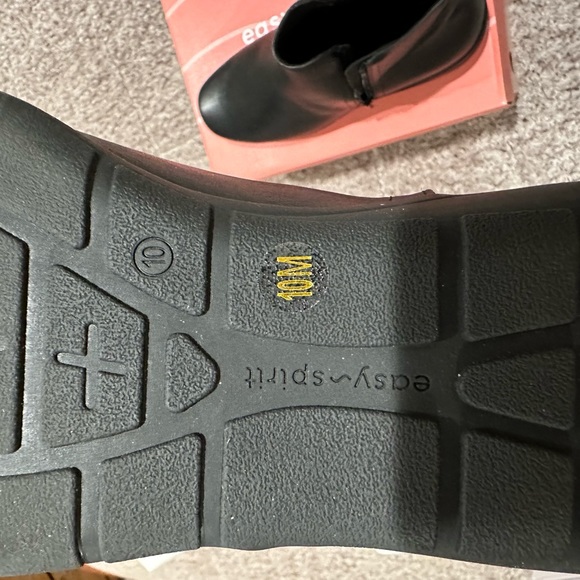 Brand new East Spirit boots - Picture 4 of 6